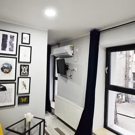 Heights Center Aparthotel 3*