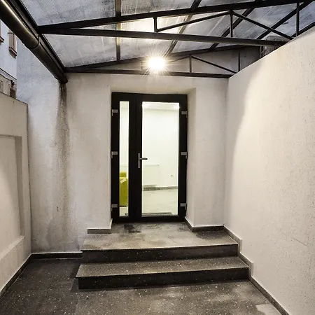 Heights Center Бухарест