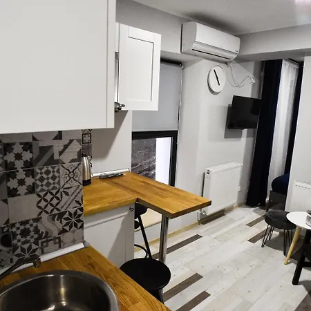 Heights Center Апарт-готель