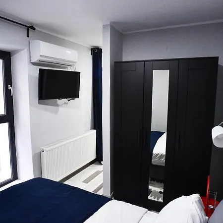 Heights Center Aparthotel