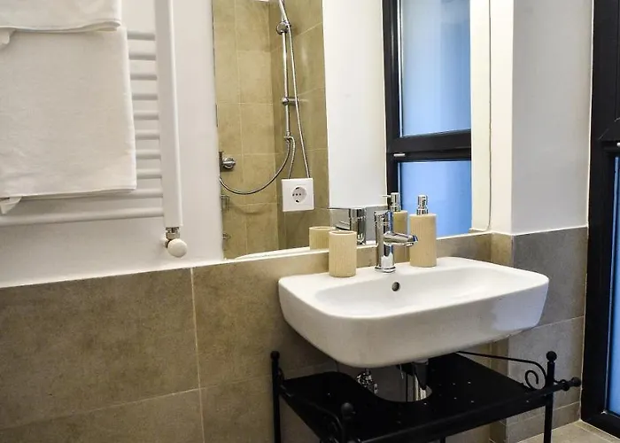 Aparthotel Heights Center Boekarest