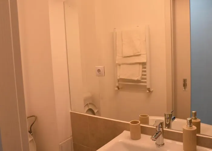 Heights Center Aparthotel 3*